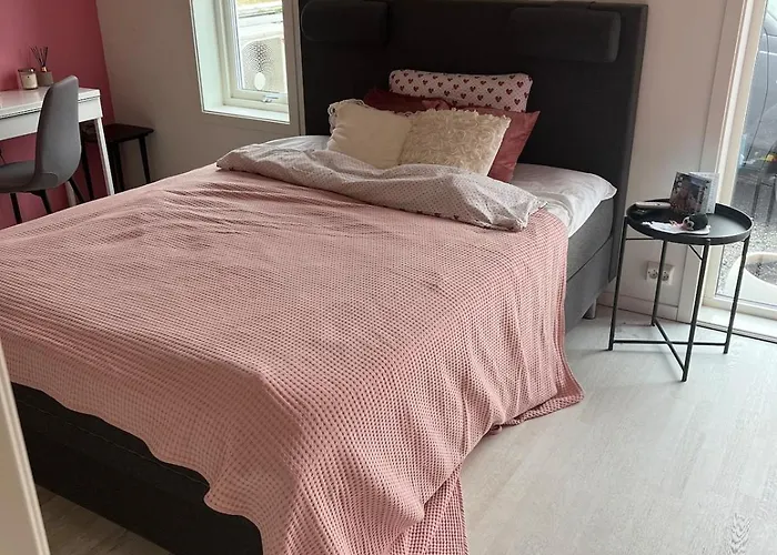 Small House Close To The And Sea *